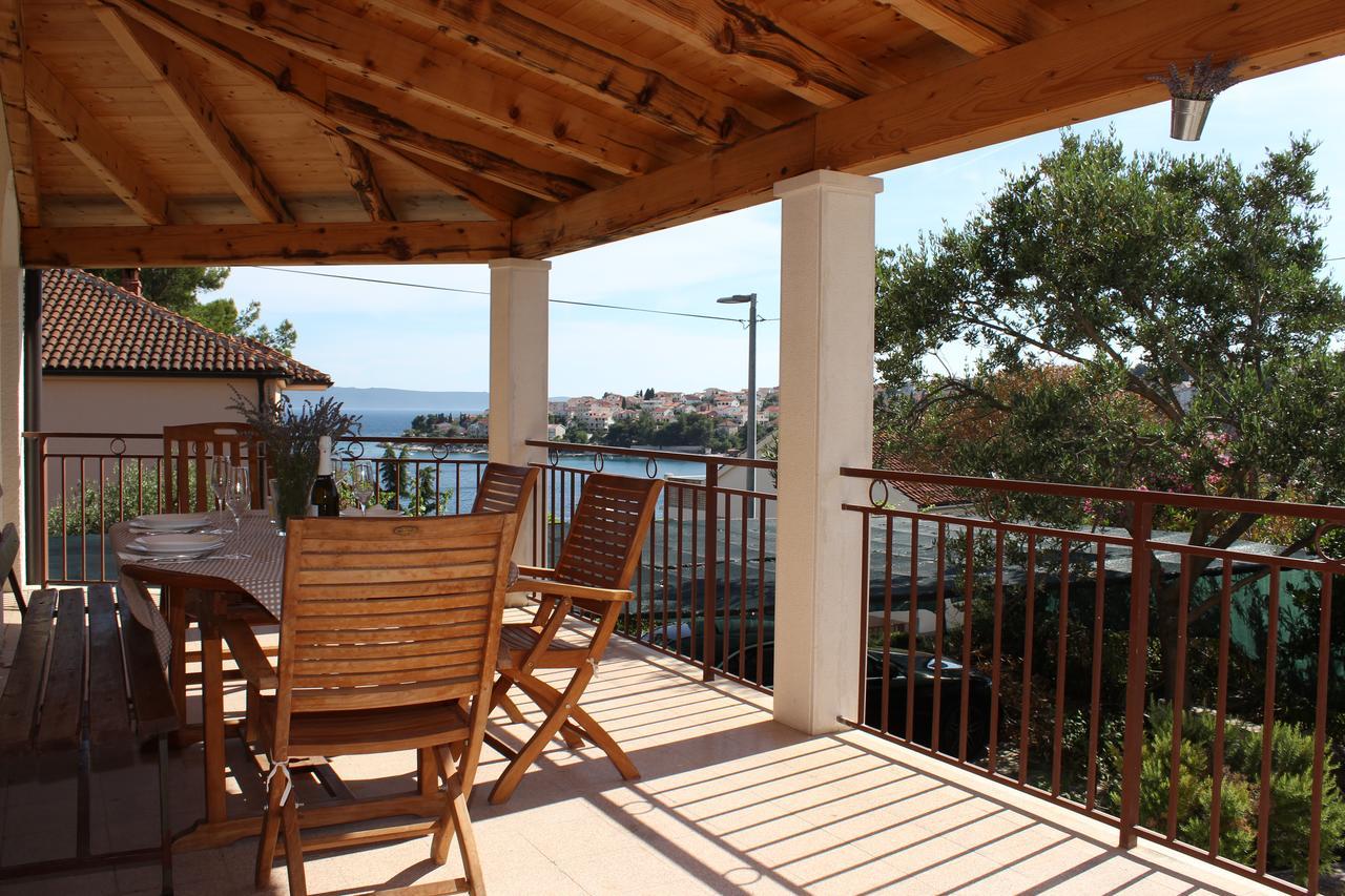 Apartmani Anna Trogir Exterior foto